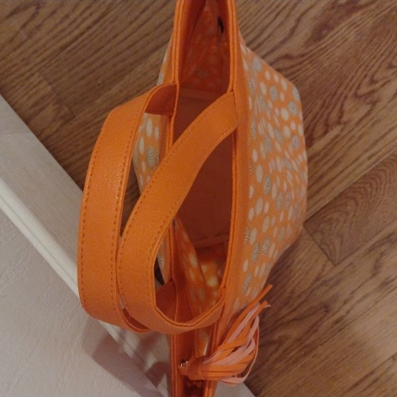 Handbag - Picture 2 of 2